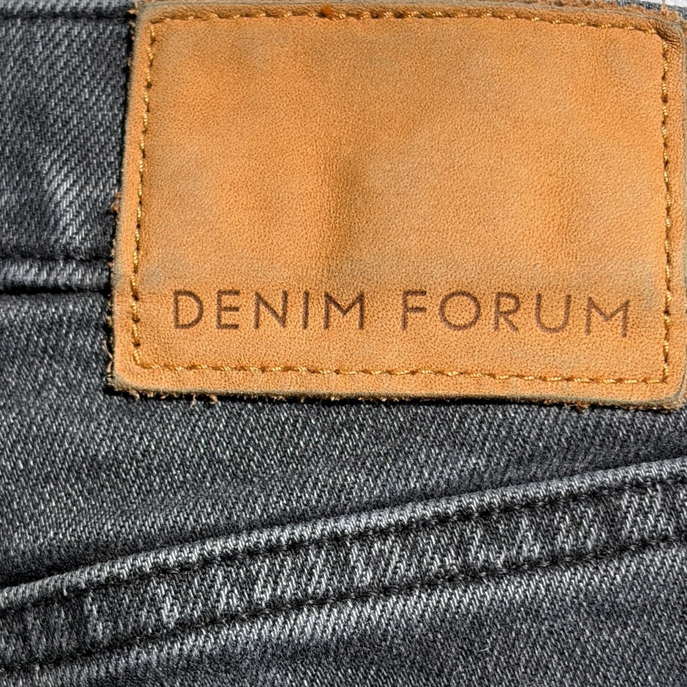 Denim Forum The Romy Slim Shorty Short.  Size 27.
Black denim cutoffs. - Picture 2 of 13